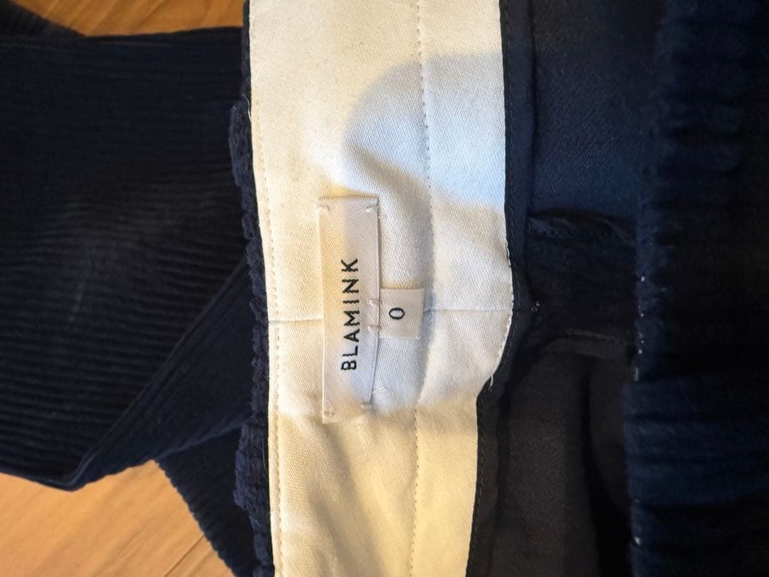 BLAMINK コーデュロイパンツネイビー - メルカリ