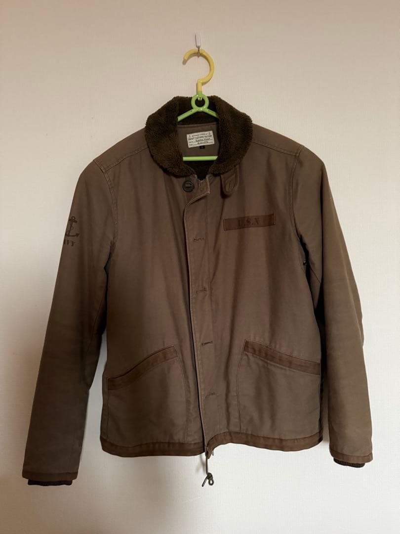 U.S.N. ミリタリー　 N-1 デッキジャケット　ビームス 今回のトピックスは、アメリカ海軍の代表的な『N-1 デッキジャケット