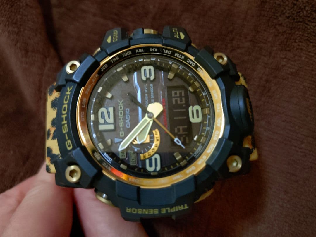 G-SHOCK Mud Resist wildlife限定 G-Shock LIMITED EDITION Men's Wildlife Promising Animal Print