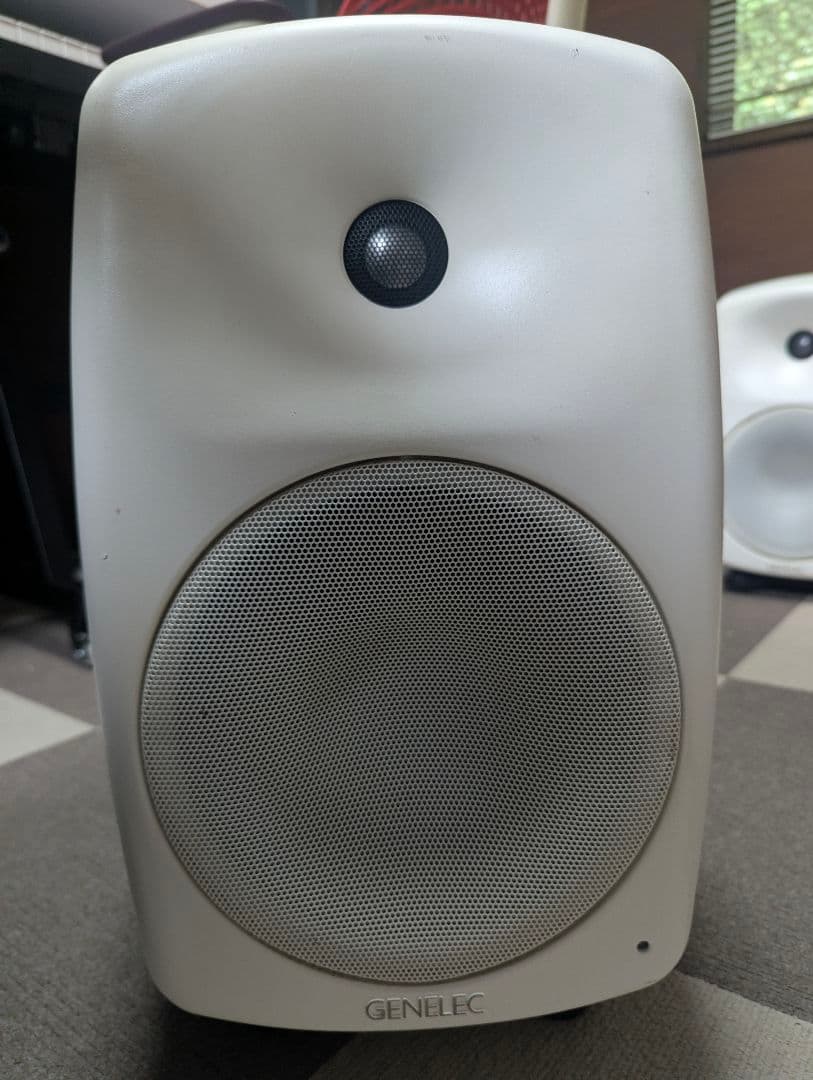 お買い得 GENELEC 8050A ペア モニタースピーカー Genelec 8050Aセール！ 8インチウーファーと1インチメタルドーム
