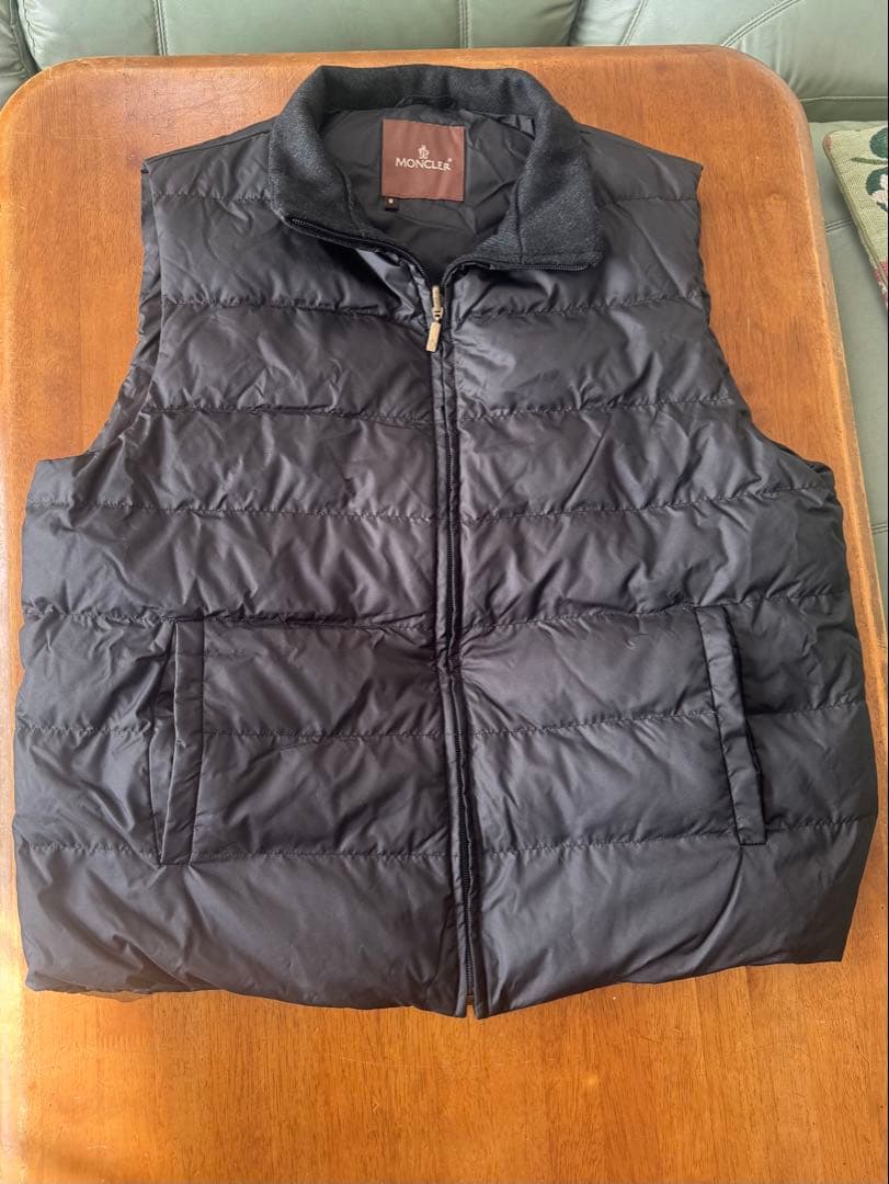 MONCLER ダウンベスト サイズ6 黒 MONCLER（モンクレール） 【良品】モンクレール ジーニアス FLEXEN