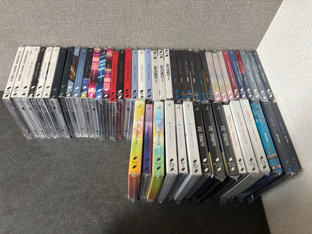 SixTONES CD シングル、アルバム　まとめ売り　53枚 SixTONES シングル アルバム CD DVD まとめ売り - メルカリ