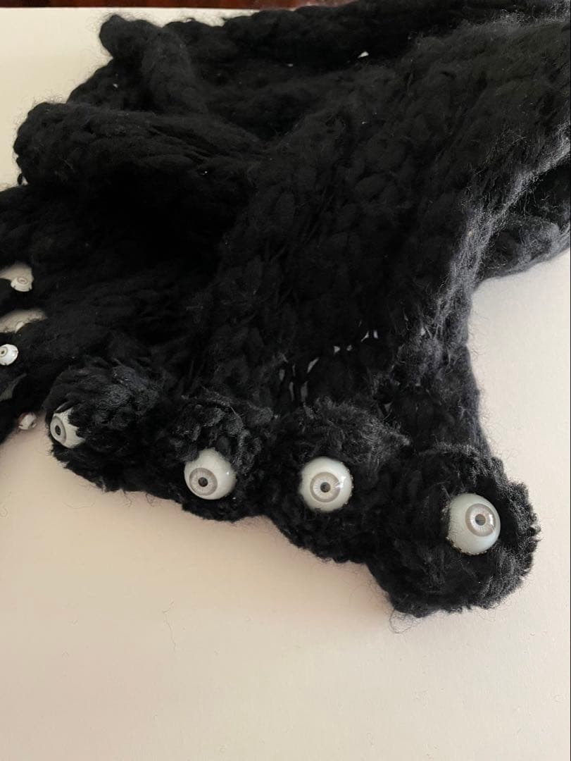 UNDERCOVER but beautiful 目玉マフラー ストール - メルカリ