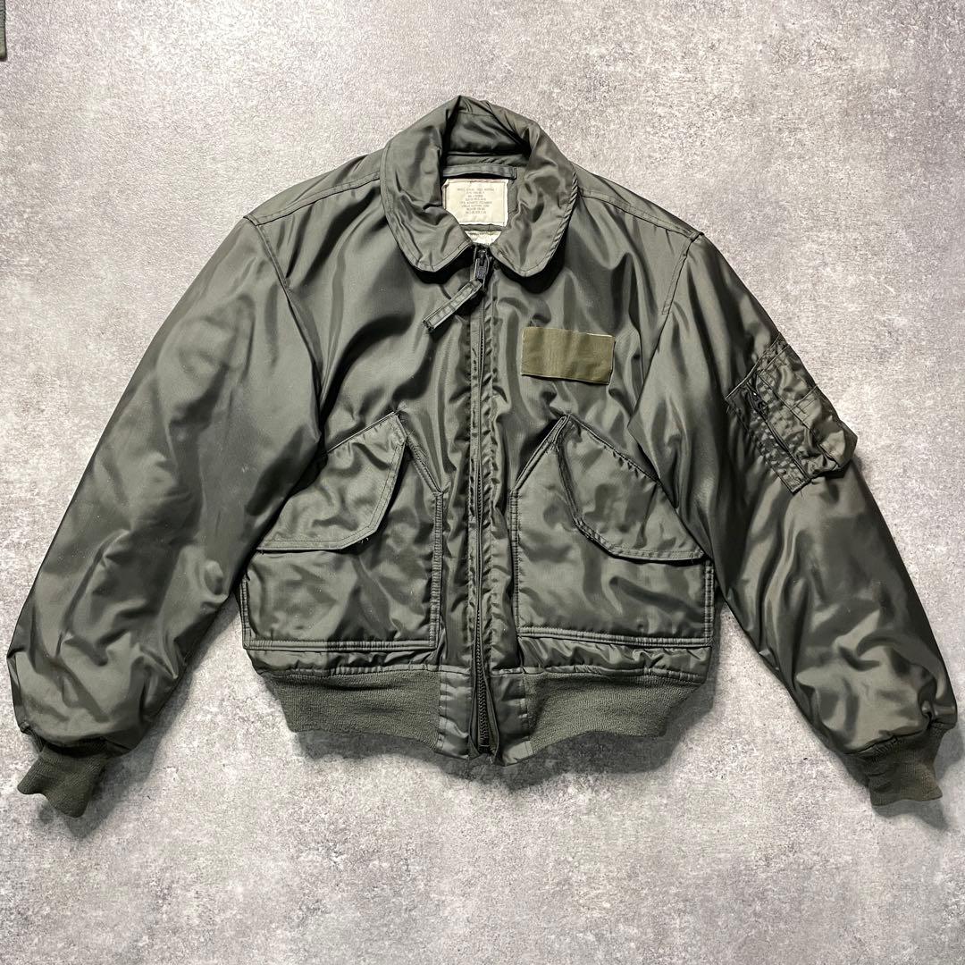 米軍実物 80年 CWU-45/P フライトジャケット M】 - メルカリ