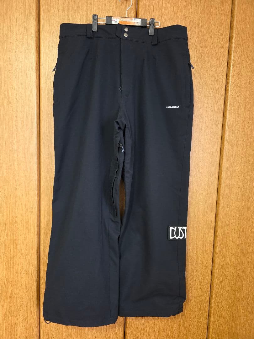 VOLCOM DUST スノーボードパンツ ブラック Volcom x Dustbox Black 15K Chino Snowboard Pants | Zumiez