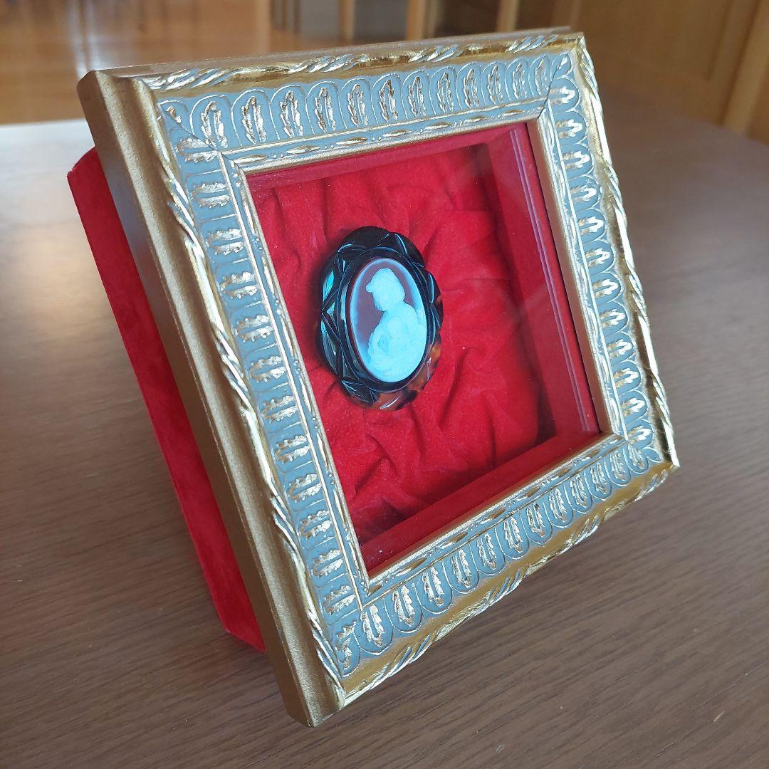 皇太子妃雅子様ご内親王誕生記念 カメオブローチ(鑑別書付き) - メルカリ