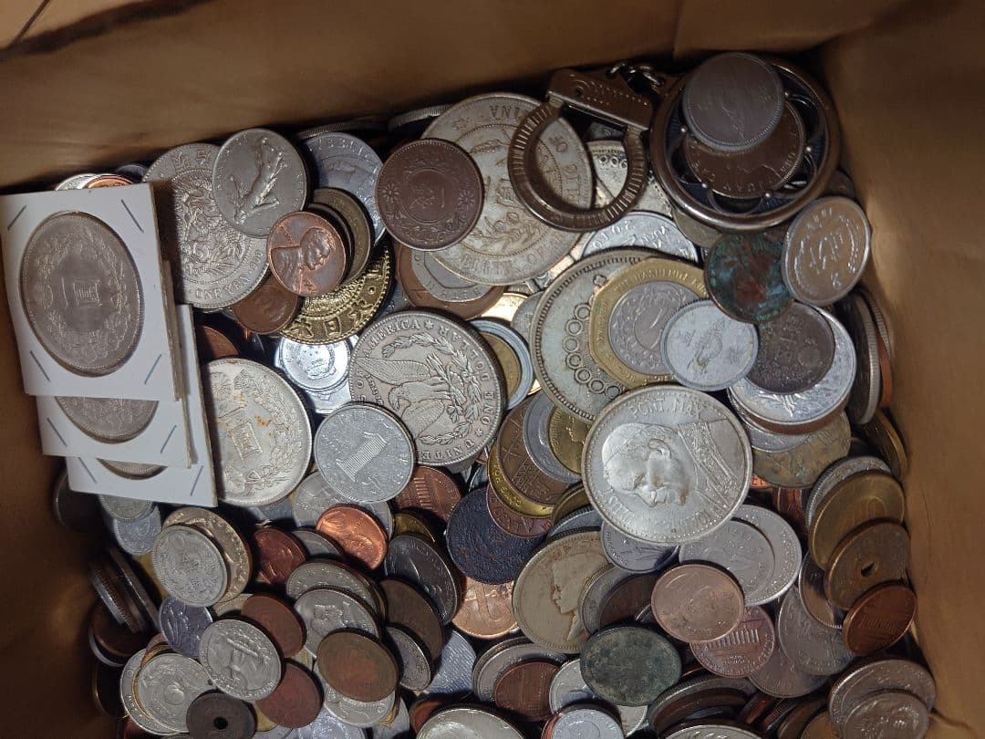 ぜ*ん様 古銭まとめ　約10kg Yahoo!オークション -「ギザ10 まとめ」の落札相場・落札価格