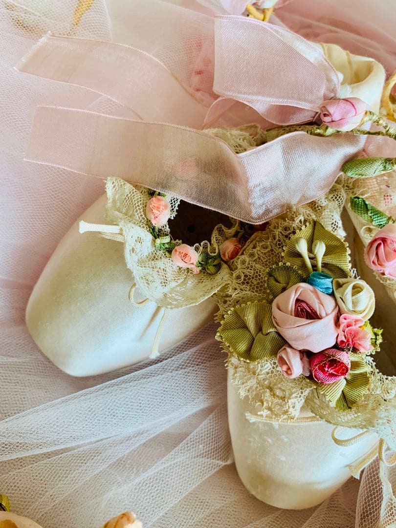 ドイツビンテージトゥシューズ※フランスアンティークシルクリボン