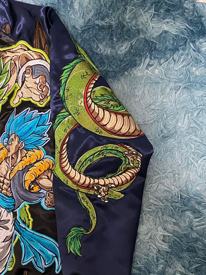 世界28着限定] レア ドラゴンボール BROLY GOGETA スカジャン