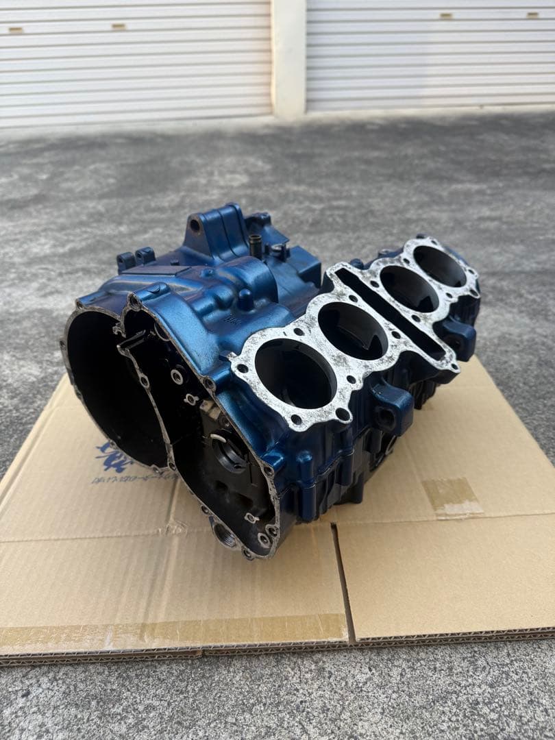 HONDA CBR400F クランクケース上下 ホンダ TECHーMASTER（テックマスター） CBR400F エンジンカバー クランク