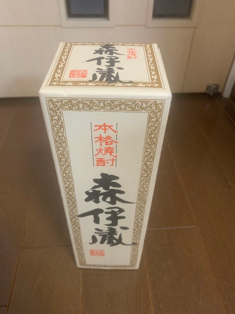 森伊蔵 本格焼酎 720ml 25度 さつまいも使用 楽天市場】森伊蔵 さつま名産 本格芋焼酎 25% 720ml かめ壺仕込み 箱付