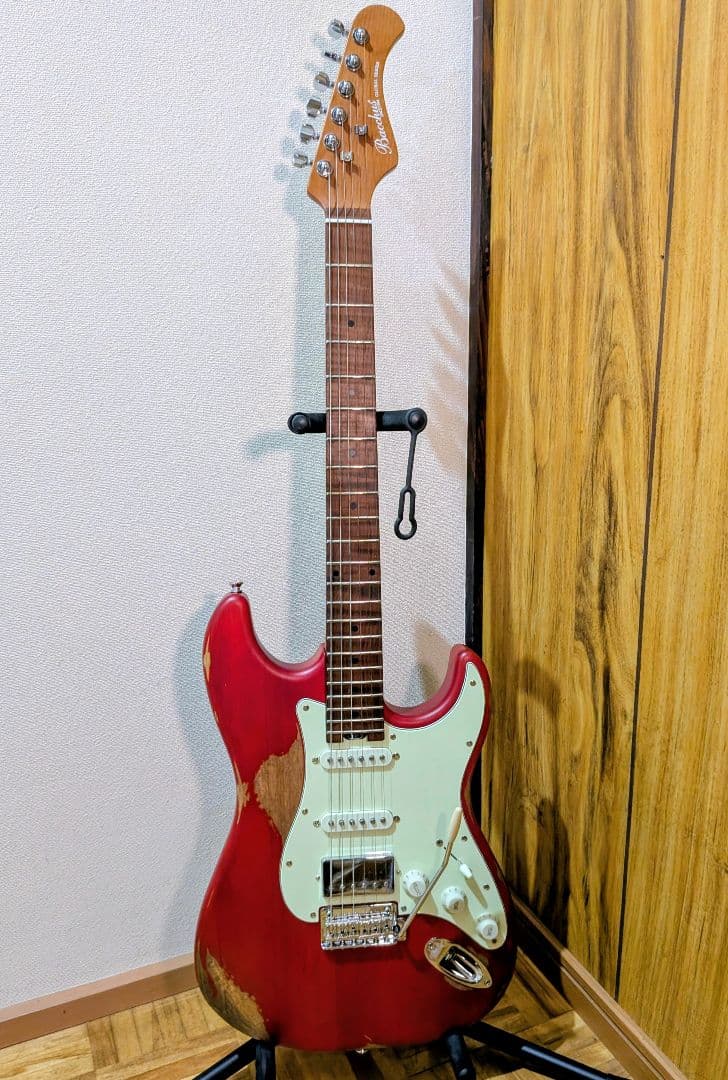 生産終了】バッカス ストラト SSH グローバルシリーズ レリック加工