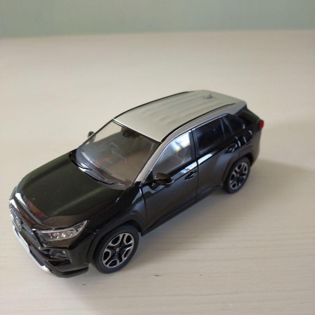 ミニカー 1/30 トヨタ 新型RAV4 非売品 カラーサンプル - メルカリ