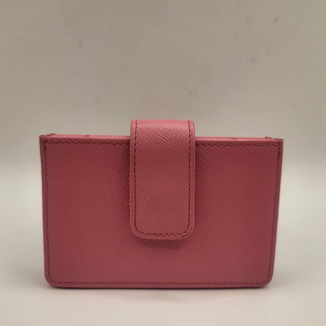 美品 PRADA サフィアーノ カードケース ピンク レザー 三角ロゴ - メルカリ