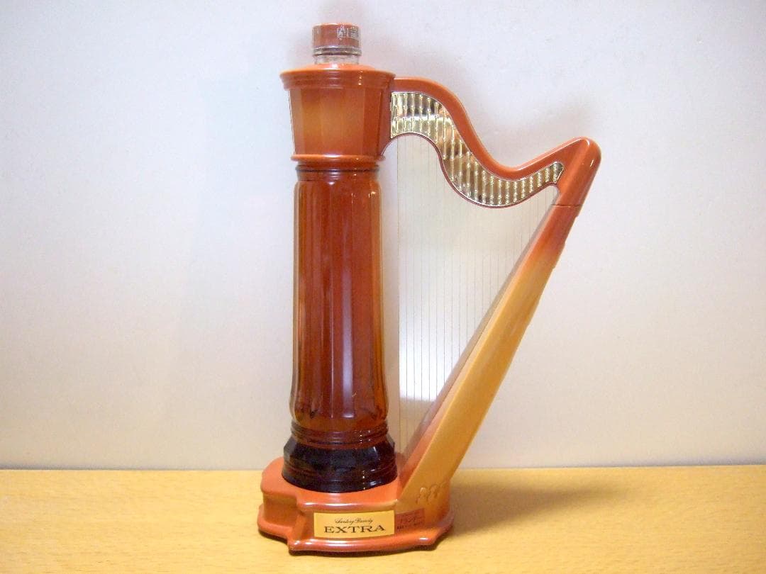 ◇ SUNTORY ブランデー EXTRA 楽器ボトル ハープ 600ml サントリー 国産ブランデー ハープボトル 600ml エクストラ 未開封