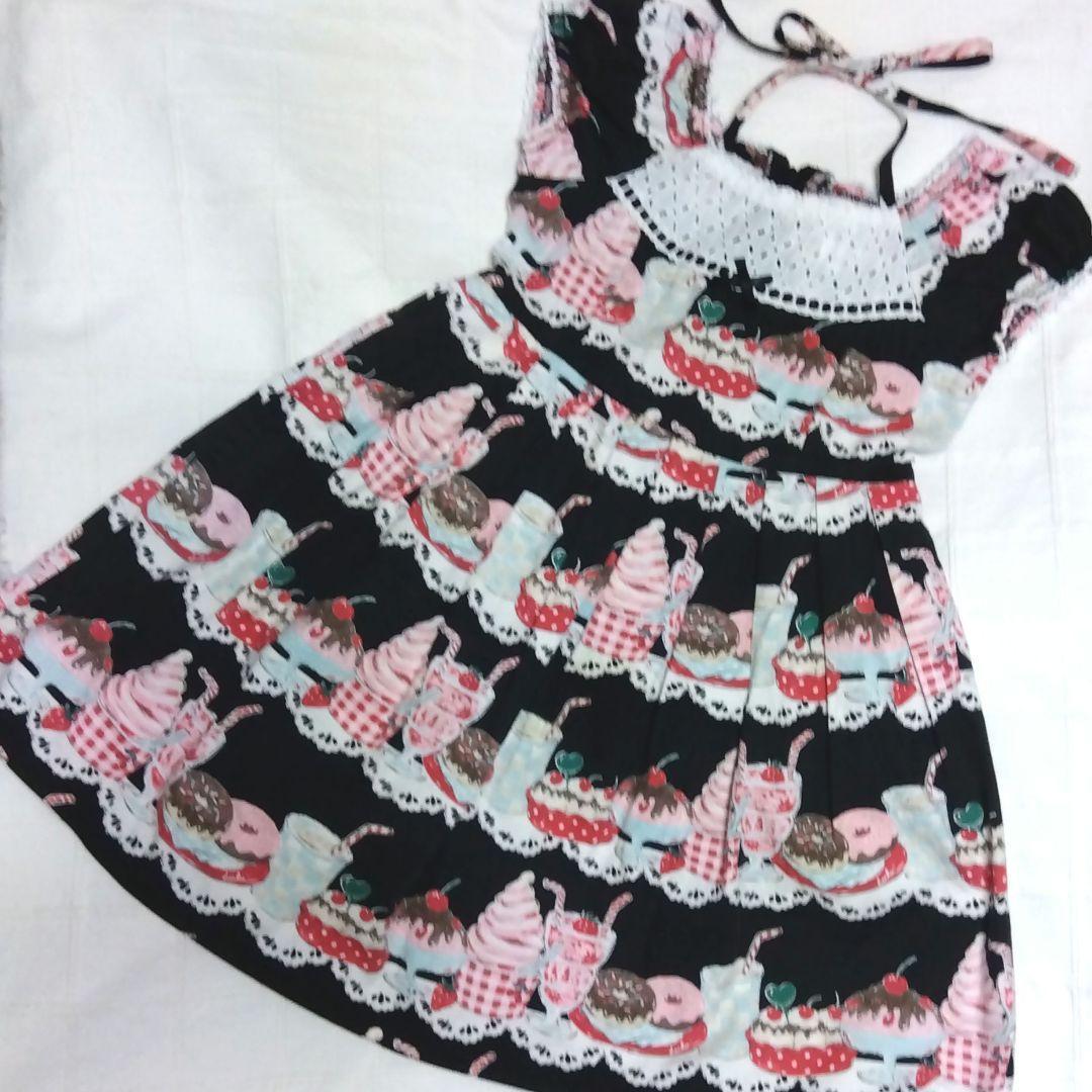120 シャーリーテンプル スイーツ柄のワンピース - メルカリ