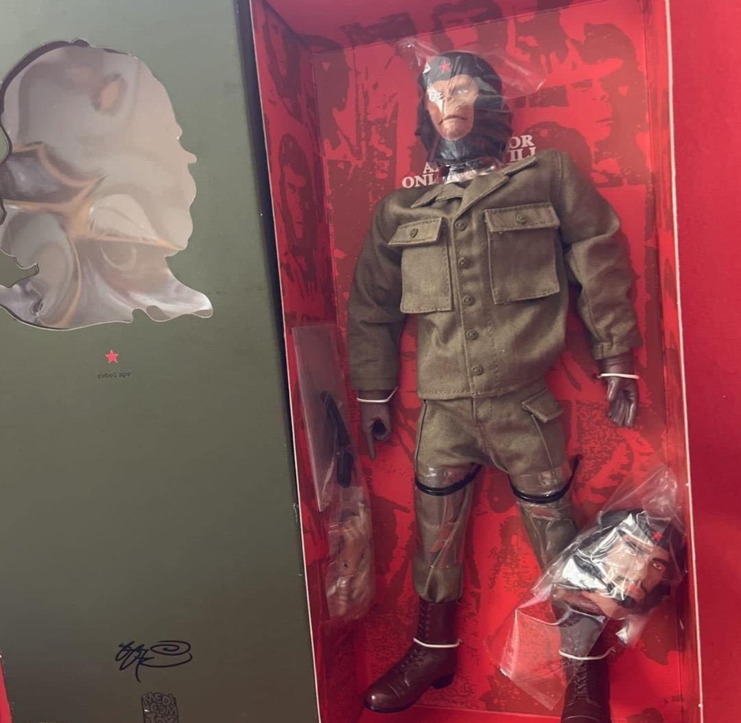 未開封 チェ・ゲバラ rebel ape SSUR MEDICOM TOY - メルカリ