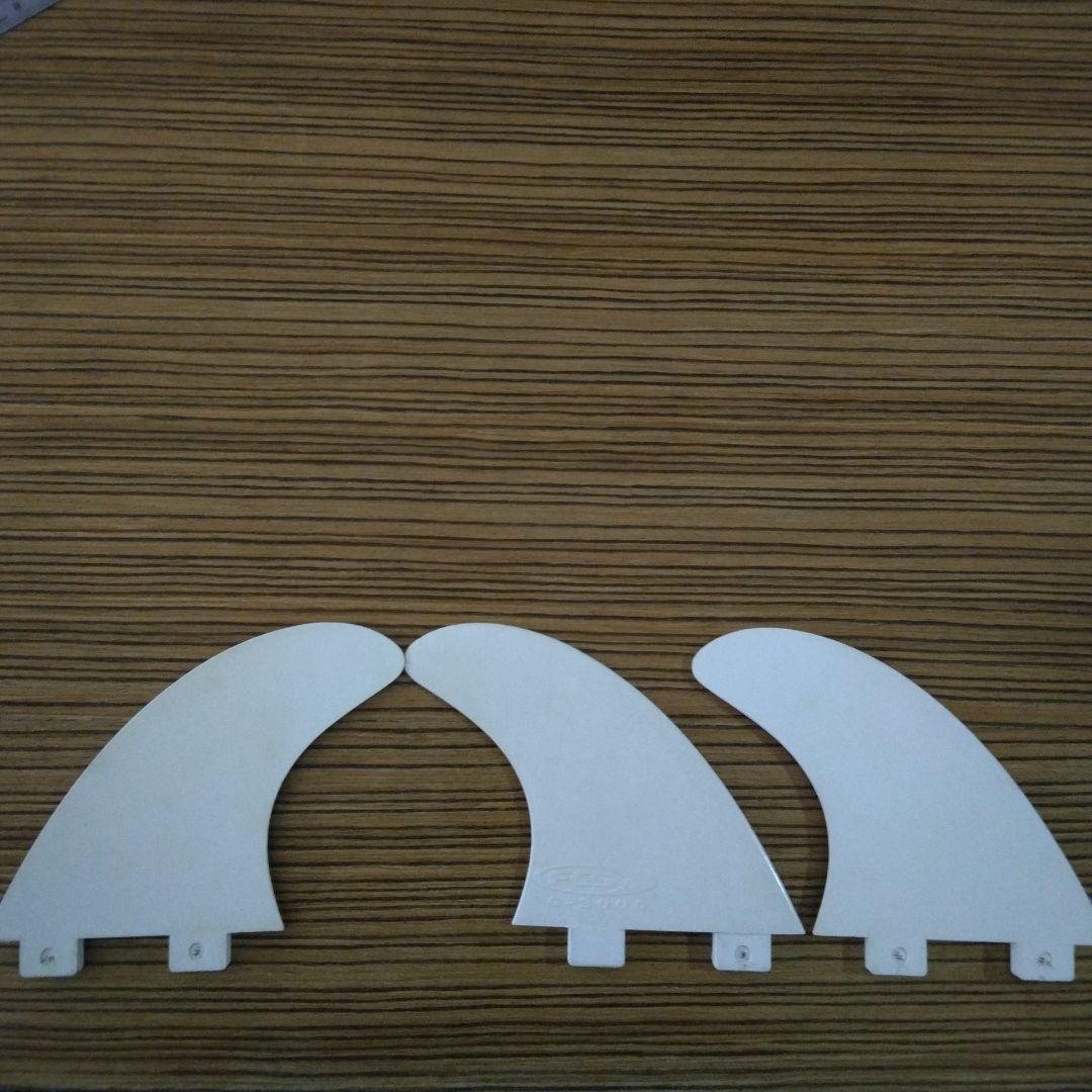 FCS G-3000 サーフボードフィン 3枚Set - Mercari Japan 72657850613