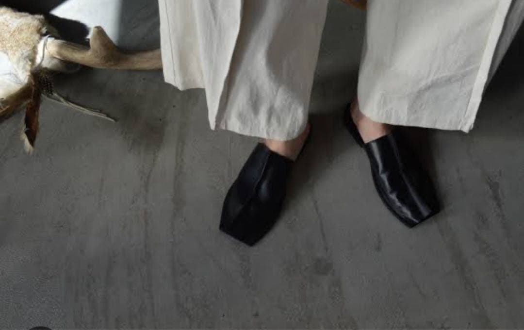 新品未使用品 gabriela coll garments バブーシュ 37 - メルカリ