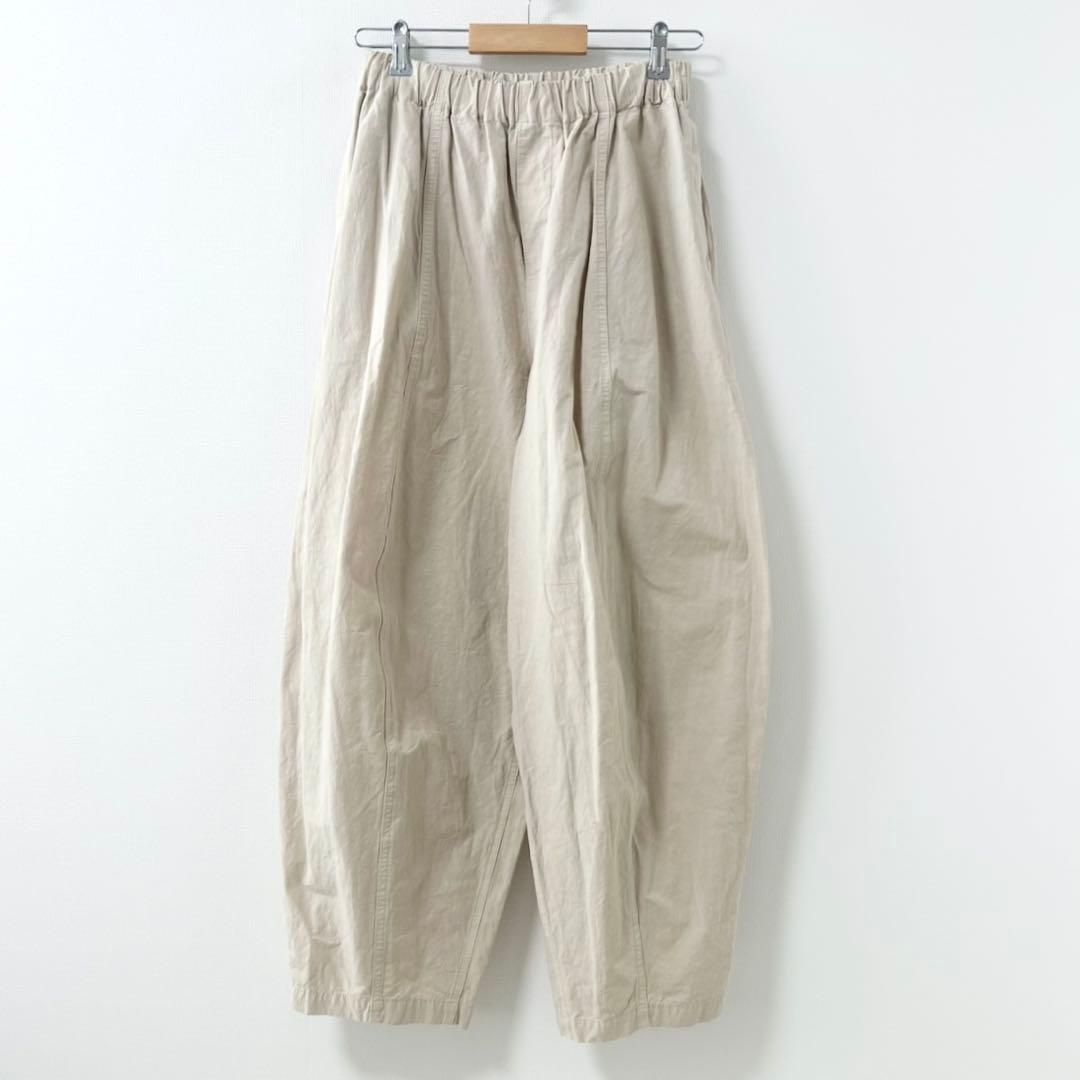 美品✨カレンソロジー　コットンリネンドロストパンツ　ベージュ Curensology（カレンソロジー）の「Curensology(カレンソロジー