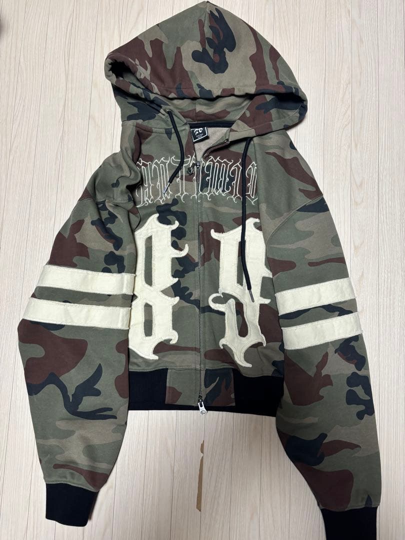 Antimid迷彩柄フード付きクロップドパーカーアンチミッド S サイズ