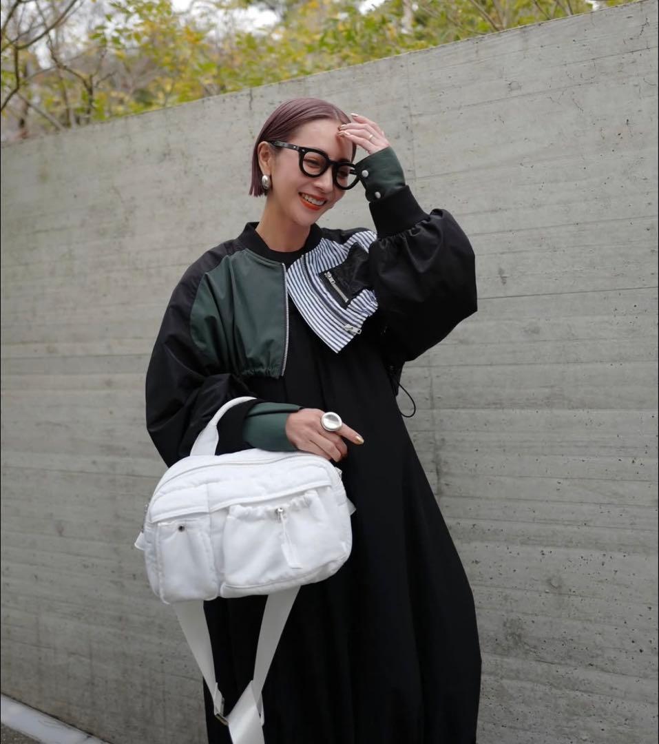 OMMO人気完売ボディバッグ⭐︎新品未使用 サフィアーノワンショルダーボディバッグ（07-70XI05-204