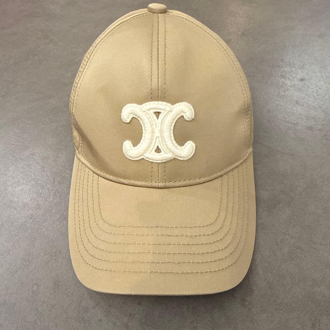 CELINE ベースボールキャップ ベージュ - メルカリ