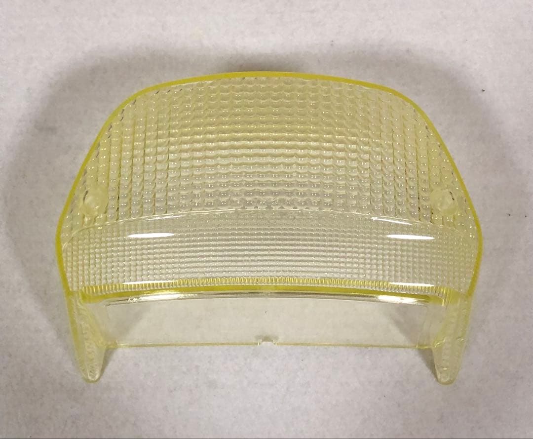 ゼファー400X テールレンズ 黄ばみ クリアテール スモークテール