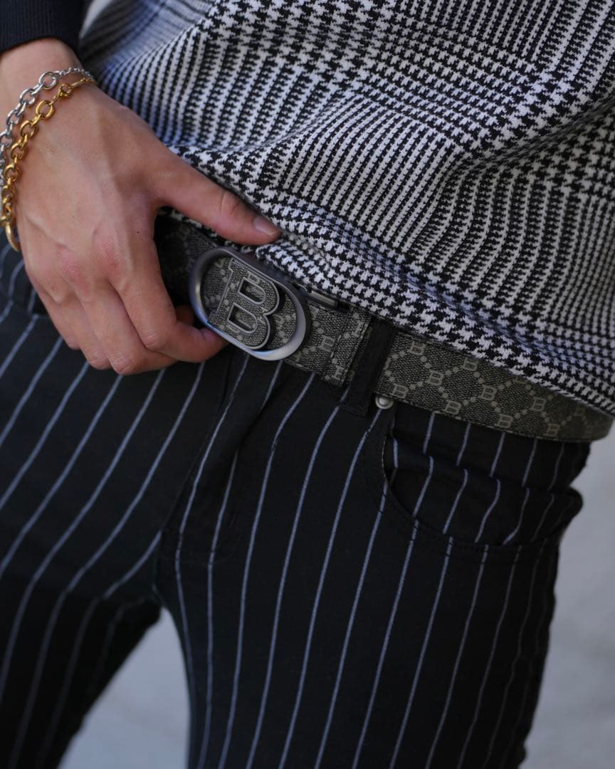 即完売再販無し】入手困難ベリンダベルト - メルカリ