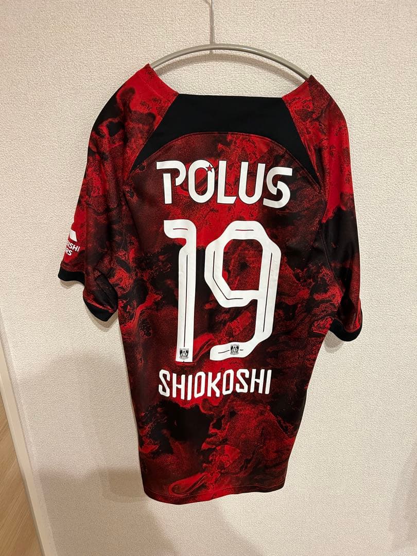 塩越柚歩 24-25シーズン ユニフォーム 浦和レッズレディース 塩越 柚歩 | . 2024-25シーズンユニフォーム❤️‍🔥 ⁡ newユニフォーム