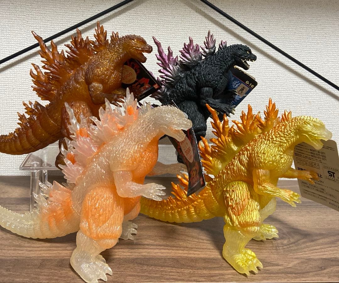 ゴジラ2000 ソフビ　【4個セット】 Amazon.co.jp: ゴジラ 2000 東宝怪獣シリーズ ソフビ ゴジラ2000