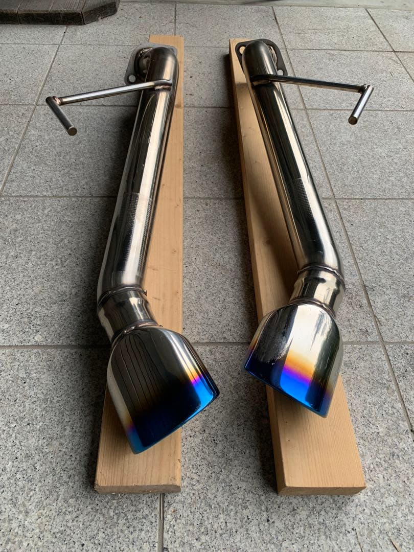 V37 スカイライン スリーキャッツ マフラー リアピース 直管