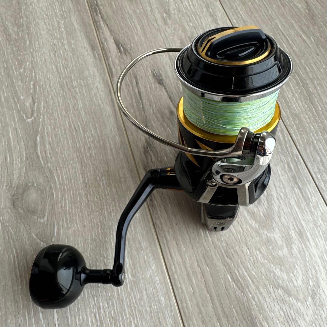 19STELLA SW 8000hgスピニングリール ブラック/ゴールド 19STELLA SW 8000hgスピニングリール ブラック/ゴールド シマノ