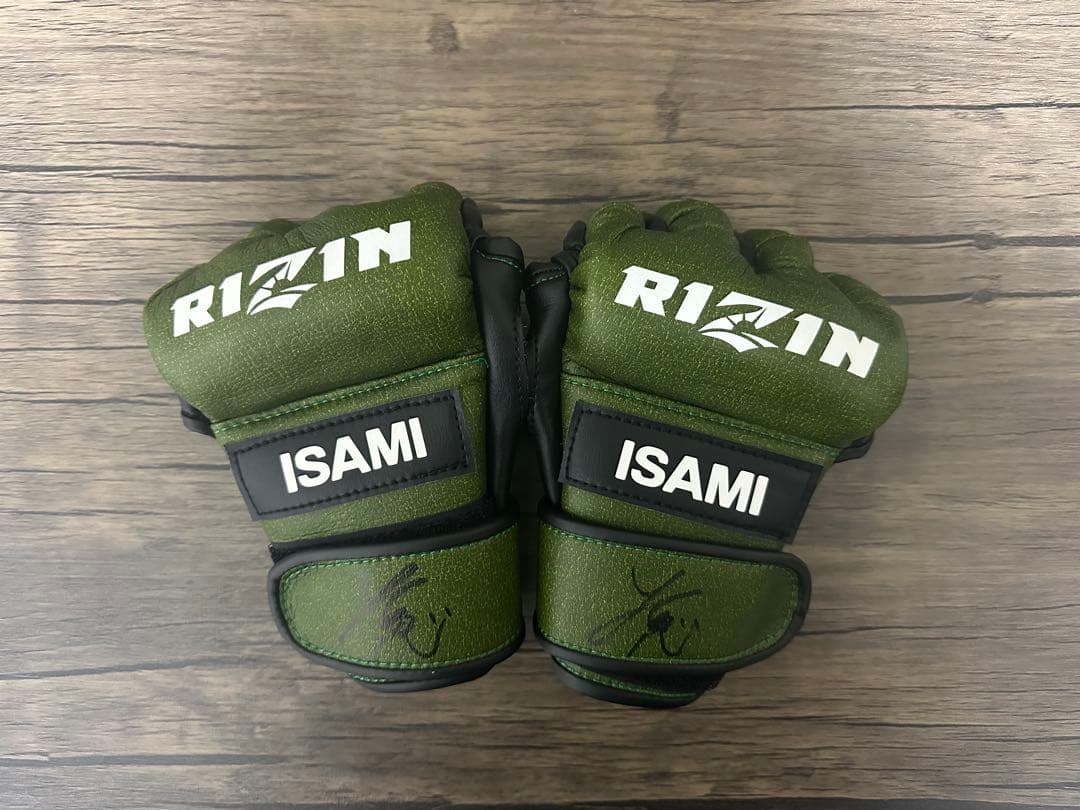 ★RIZIN公式太田忍直筆サイン入りグローブ★PRIDE RIZIN UFC HATTRICK（ハットトリック）-選手の想いをファンへ届ける公式