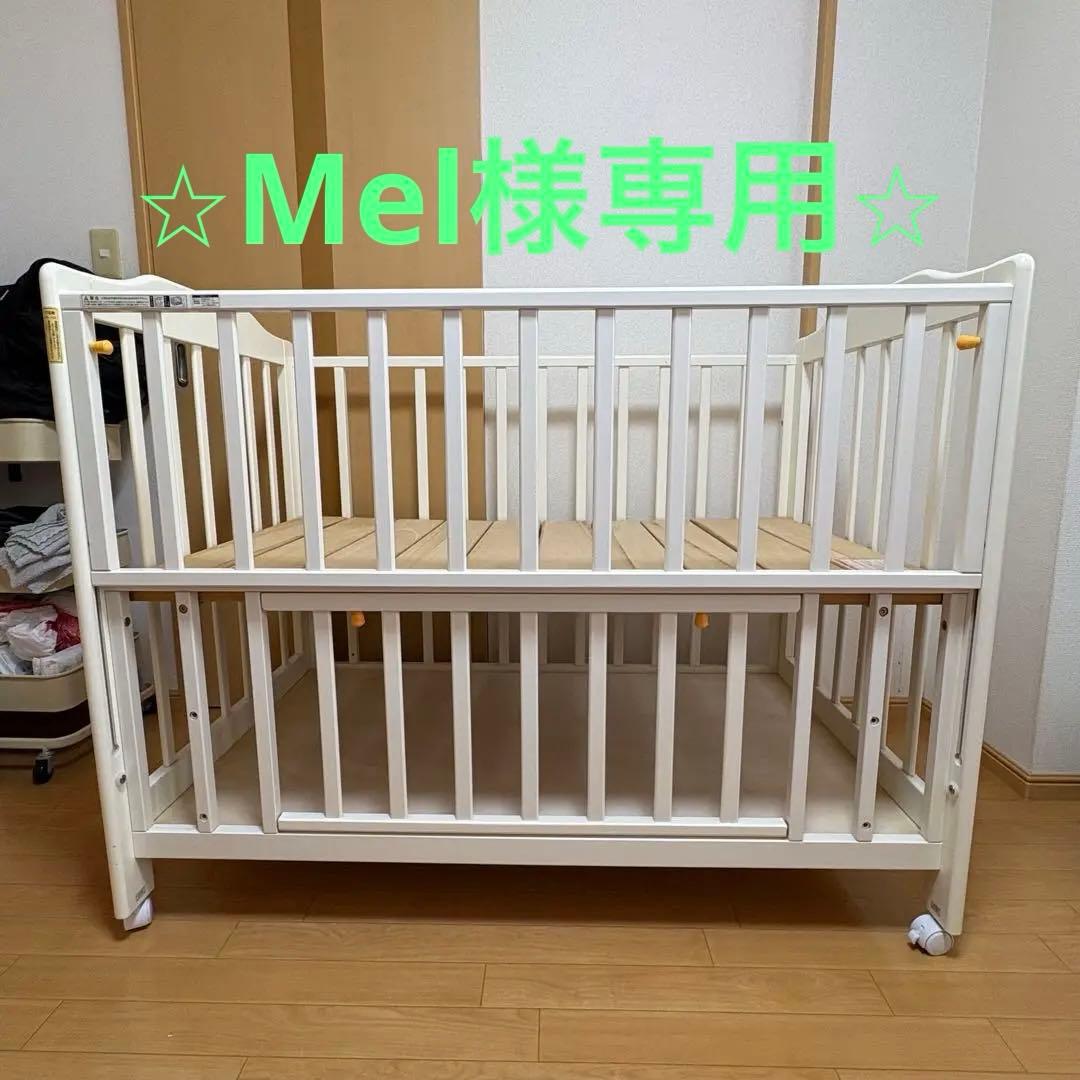 Mel⭐︎カトージ　ベビーベッド　ホワイト ハイシートベビーベッド（ホワイト）」について｜カトージの商品