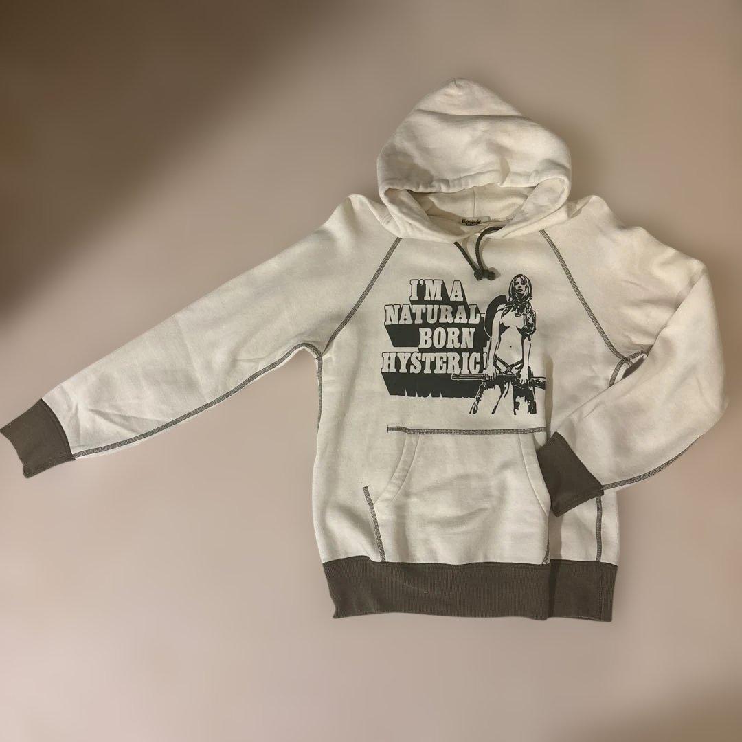 ヒステリックグラマー　パーカー　ベージュ HYSTERIC GLAMOUR - HYS WHISKY パーカー / ベージュ | Tempt