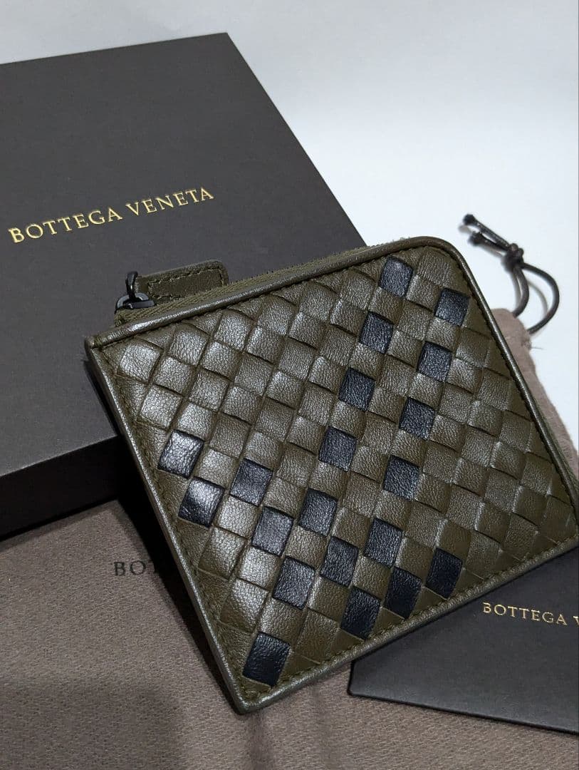 【みつを】【極美品】ボッテガヴェネタ ケース イントレチャート ボッテガヴェネタ (ボッテガ・ヴェネタ) カードケース メンズ イントレ