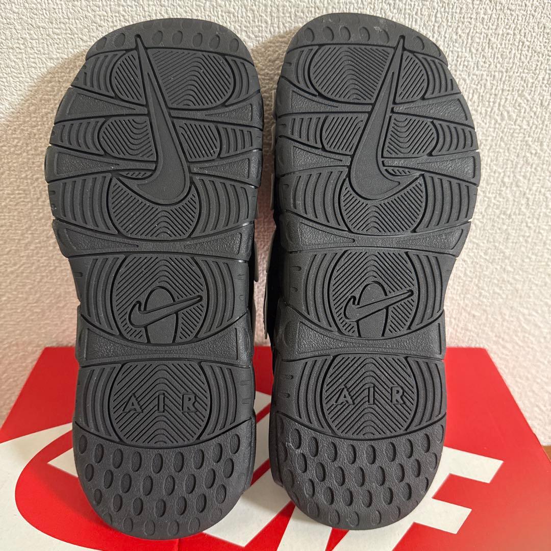 連休限定値下げ《美品》 NIKEエアモアアップテンポ　ブラック