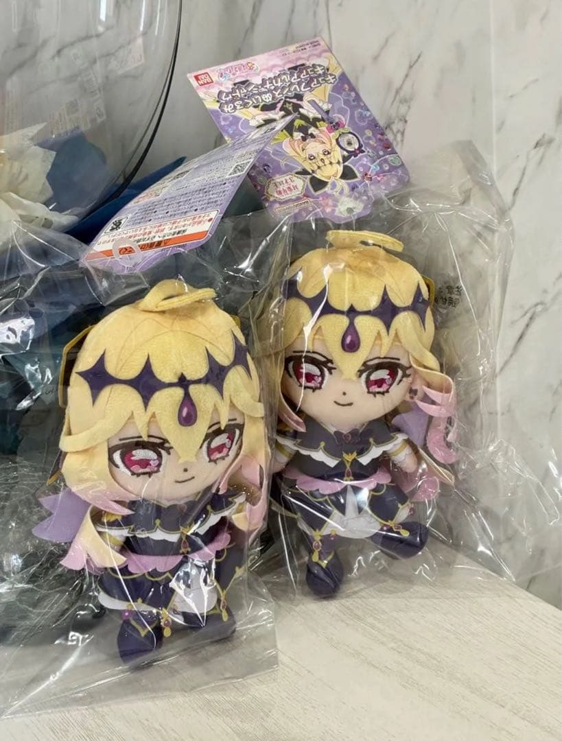 名探偵プリキュア キュアフレンズぬいぐるみ キュアアルカナ・シャドウ