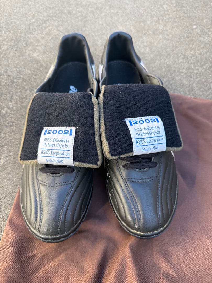 価格変更ASICS サッカーシューズ インジェクター2002 初期モデル ASICS（アシックス） インジェクター2002 ブラック×ホワイト 【asics