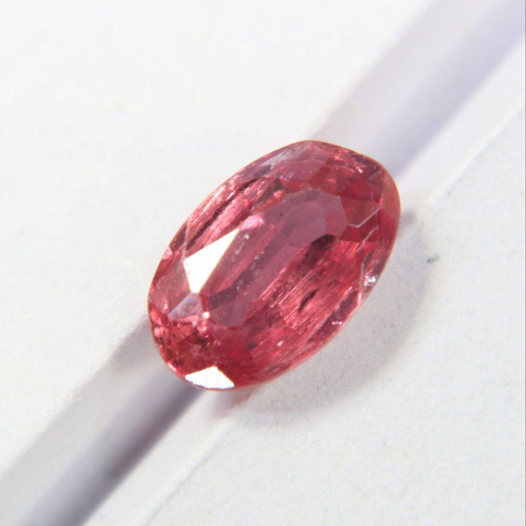 KANA+A87　非加熱 天然パパラチアサファイア ルース 0.320ct