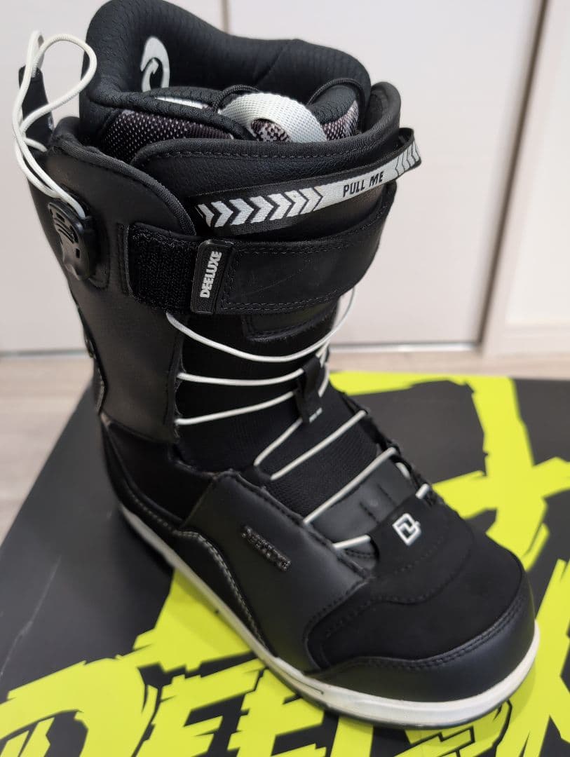 美品 《DEELUXE》スノーボードブーツ ブラック 27.5cm
