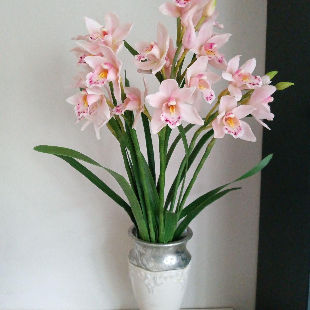 専用 ホワイトとピンクのオーキッドアレンジメント クレイフラワーの