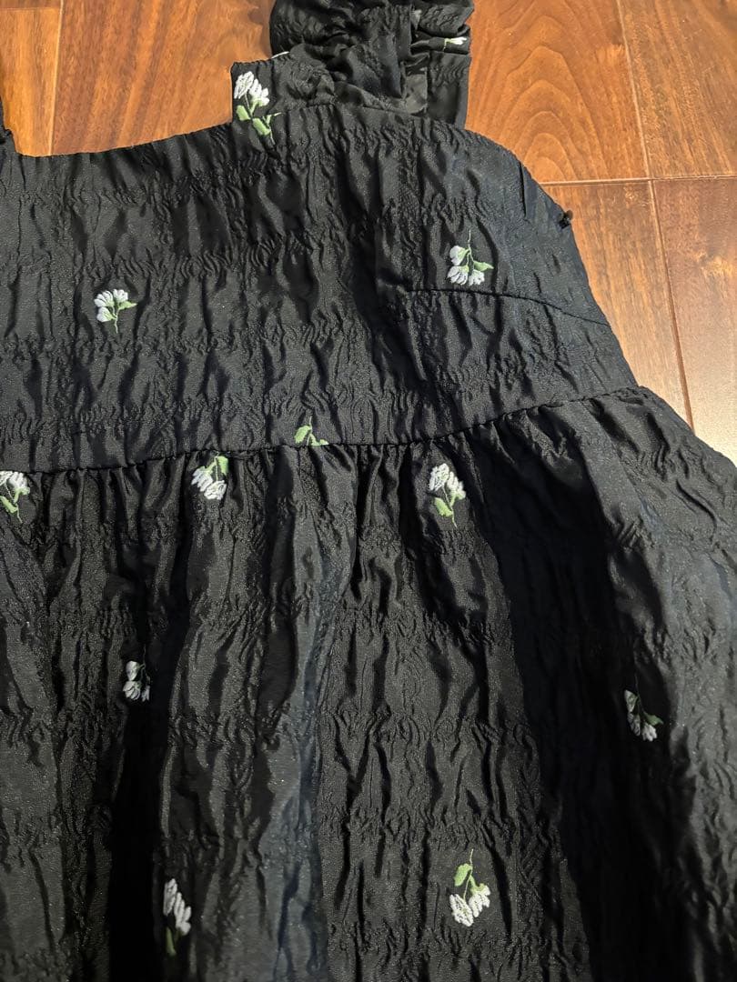 ユナイテッドアローズ スクエア フラワー ジャガード キャミソール