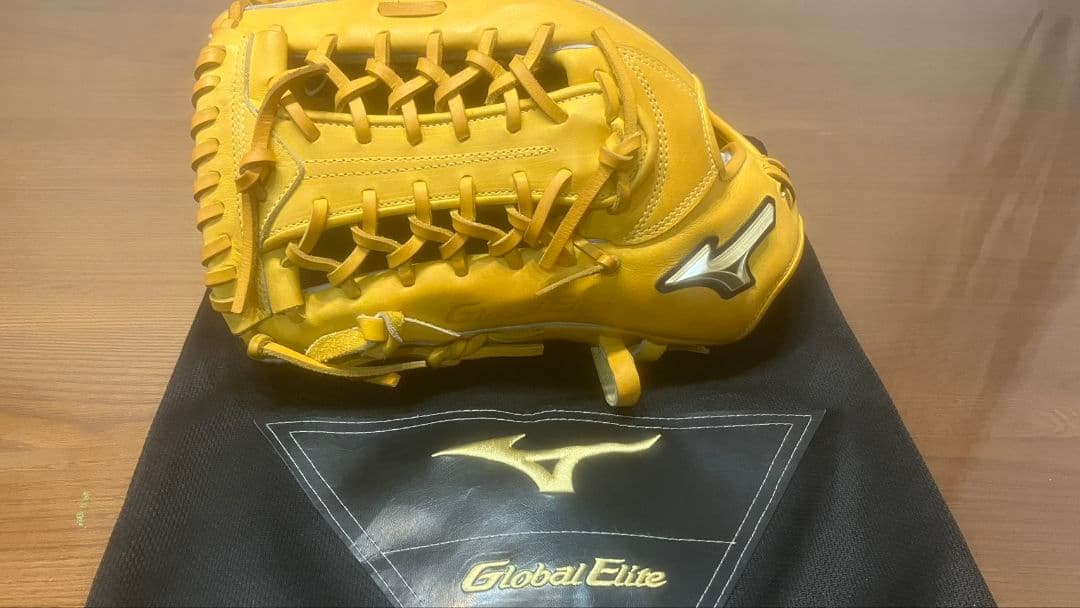 Mizuno Global Elite 軟式グローブ イエロー　左用 Global Elite 軟式グローブ（色：イエロー系）｜グローブ｜野球