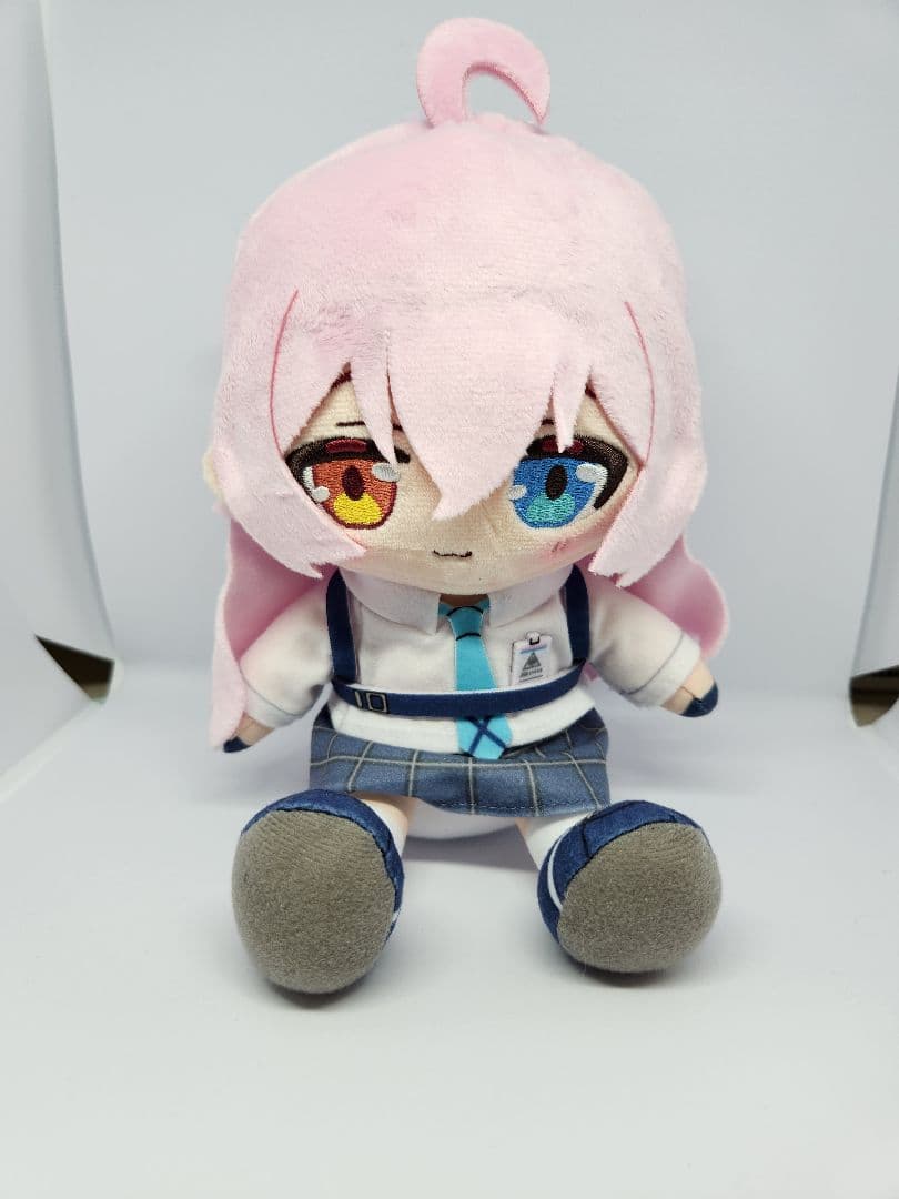 ブルーアーカイブ 小鳥遊ホシノ ぬいぐるみ - メルカリ