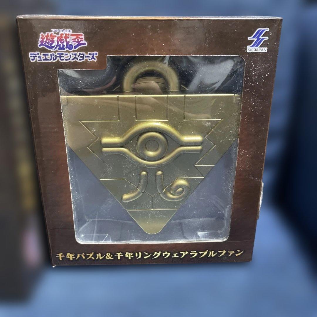 新品未開封】遊戯王 黄金櫃ティッシュケース ＆ 千年パズル