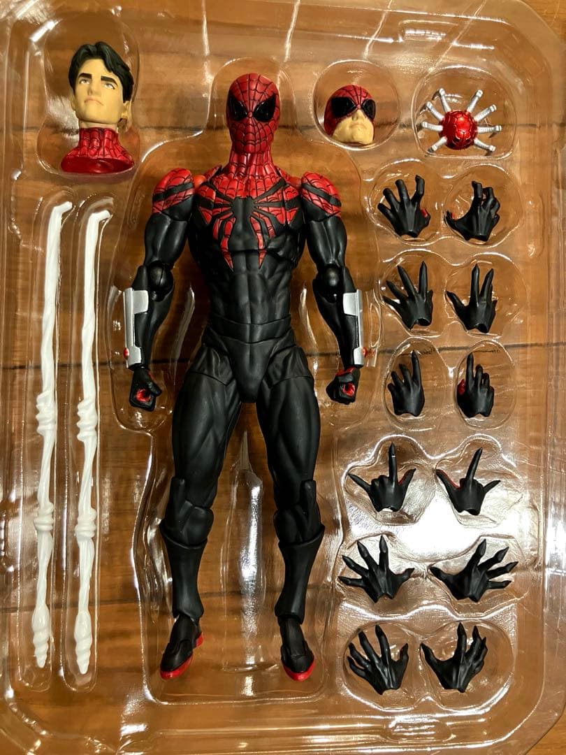 正規　スーペリア　スパイダーマン　リボルテック　アメイジングヤマグチ風 スーペリア スパイダーマン リボルテック アメイジングヤマグチ風