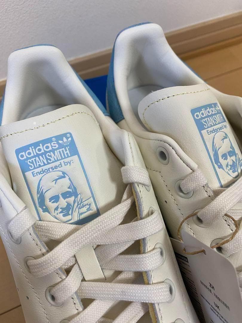✨新品✨24.0 cm スタンスミス 天然皮革 エアフォース1 白 - メルカリ