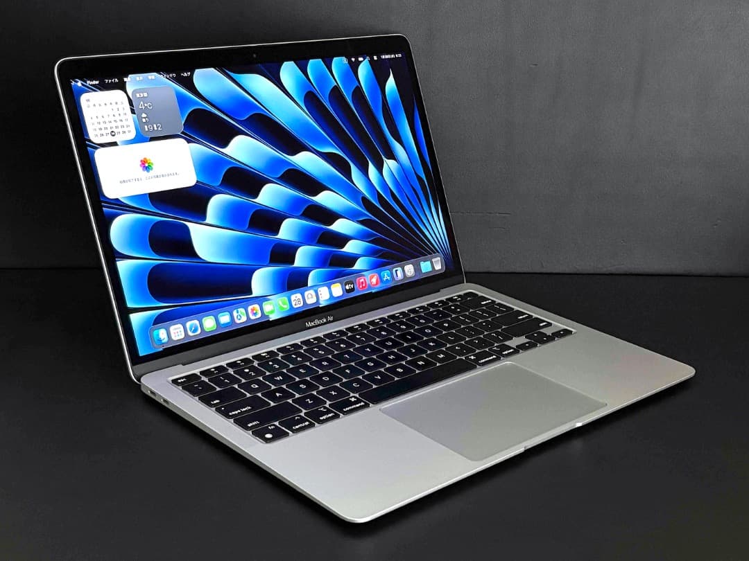 【Apple M1チップ】MacBook Air（M1,2020） 13.3㌅ Amazon.com: Apple MacBook Air Late 2020 with Apple M1 Chip (13.3